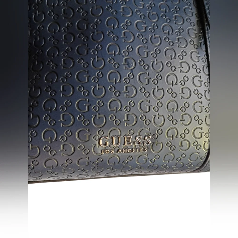 Guess Los Angeles Navy Blue Tote Bag - Picture 2 of 12